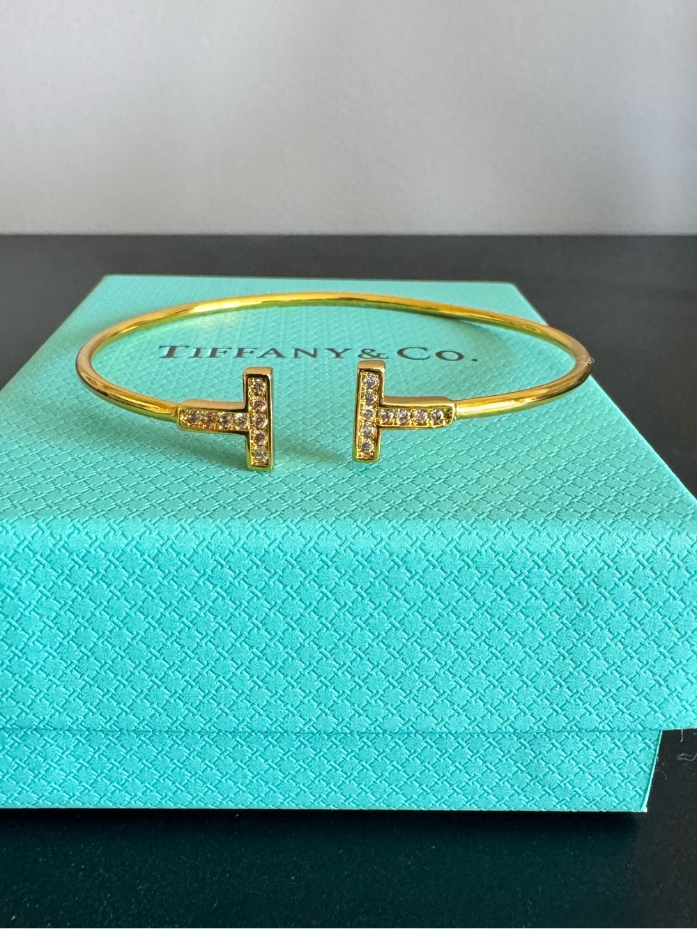 T bracelet